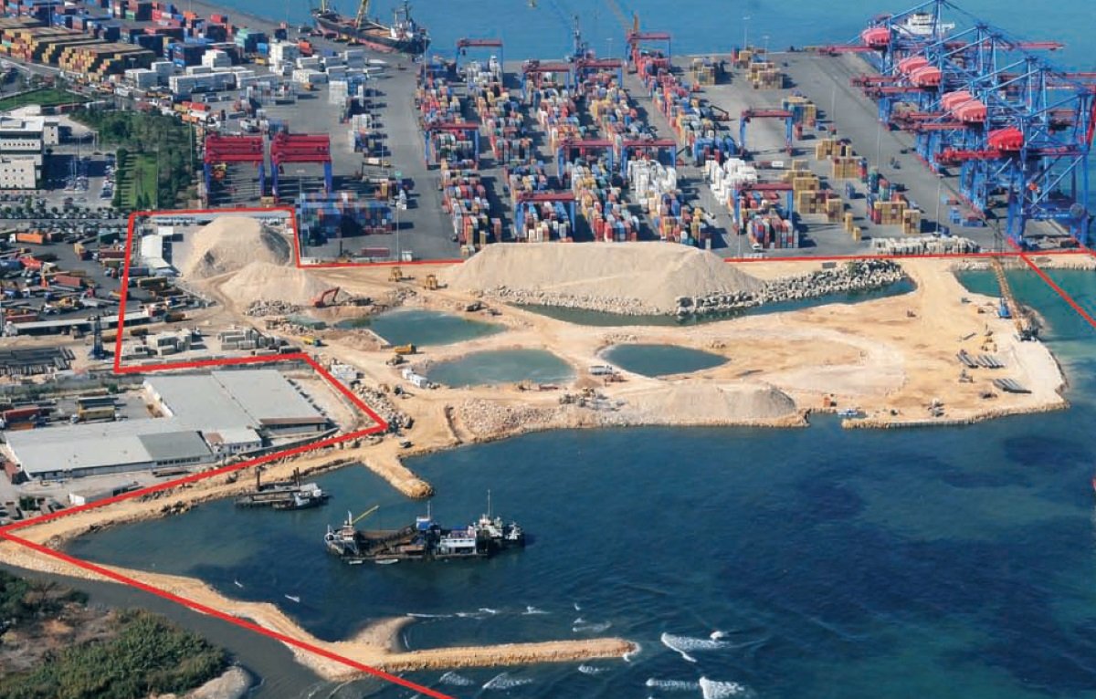 Extension Of Port Of Beirut: Quay 16 Container Terminal - ACTS Projects